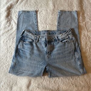 Old Navy Curvy Vintage Slim Straight Distressed High-Rise Light Blue Jeans